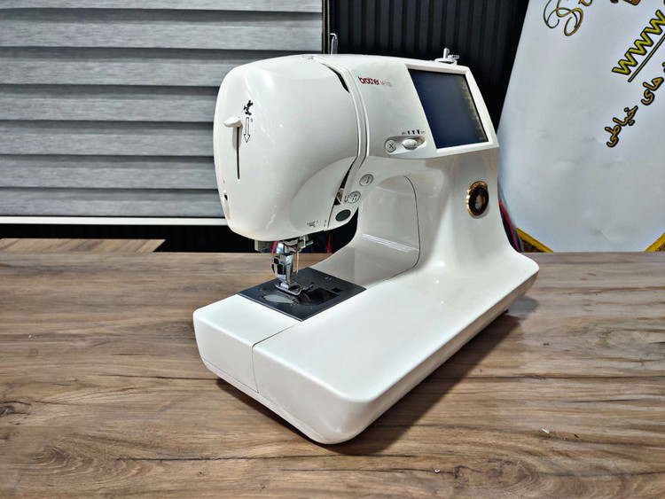 چرخ خیاطی برادر m7100
