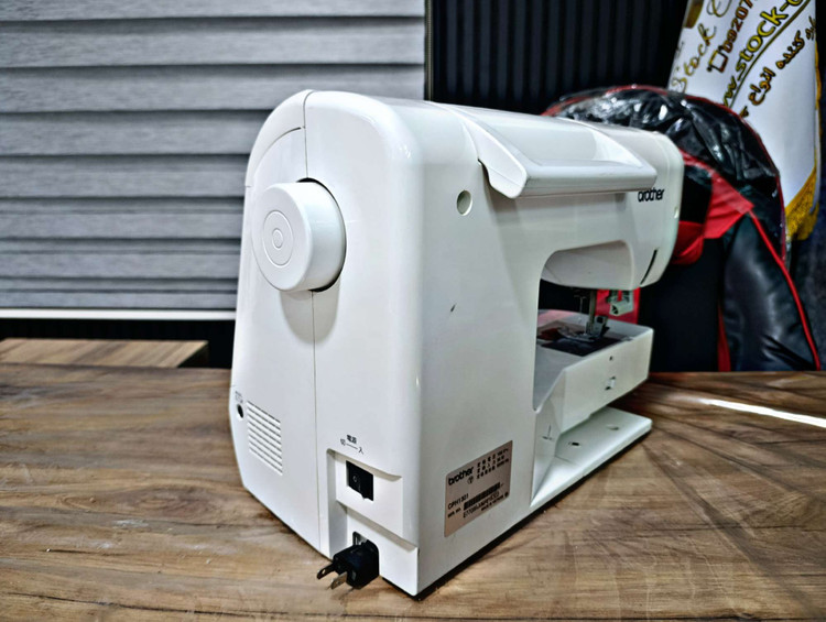 چرخ خیاطی برادر BF7700
